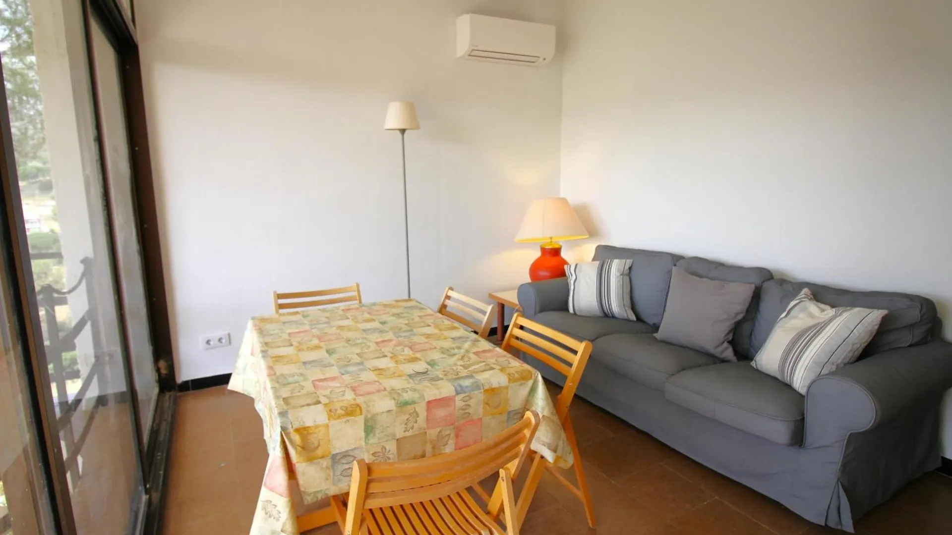 Pompeu Fabra - Apartamento Luminoso A 300 M. De La Playa De Grifeu. - Es-228-26 Llança Španělsko