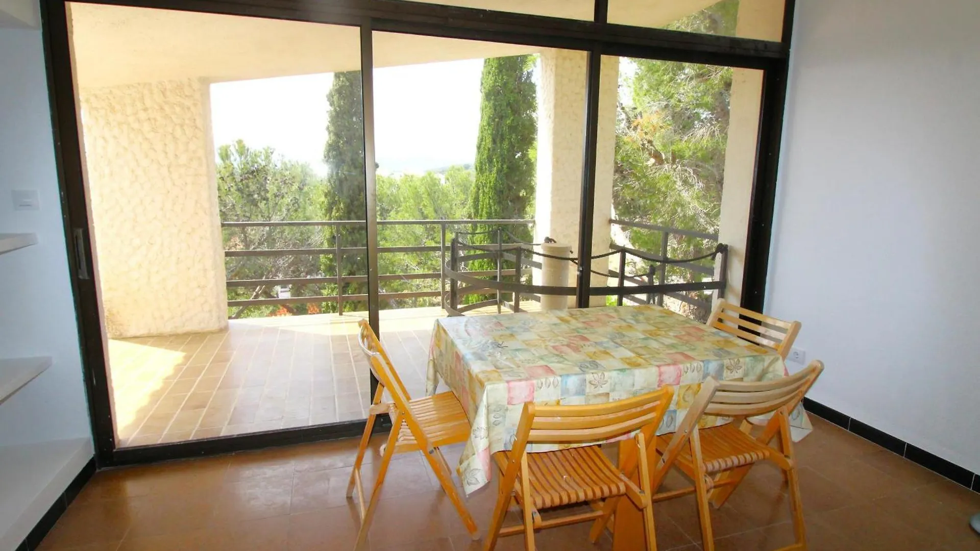 アパート Pompeu Fabra - Apartamento Luminoso A 300 M. De La Playa De Grifeu. - Es-228-26 リャンサ